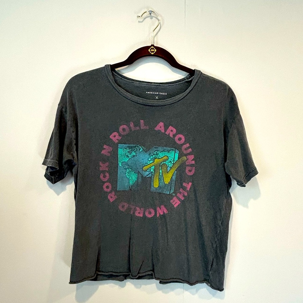 American Eagle MTV Vintage Crop T-Shirt Small